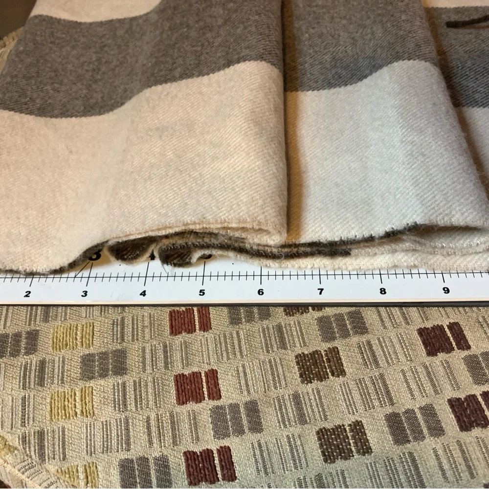 64 x12.5 100% cashmere Plaid Scarf in Brown and Cream
